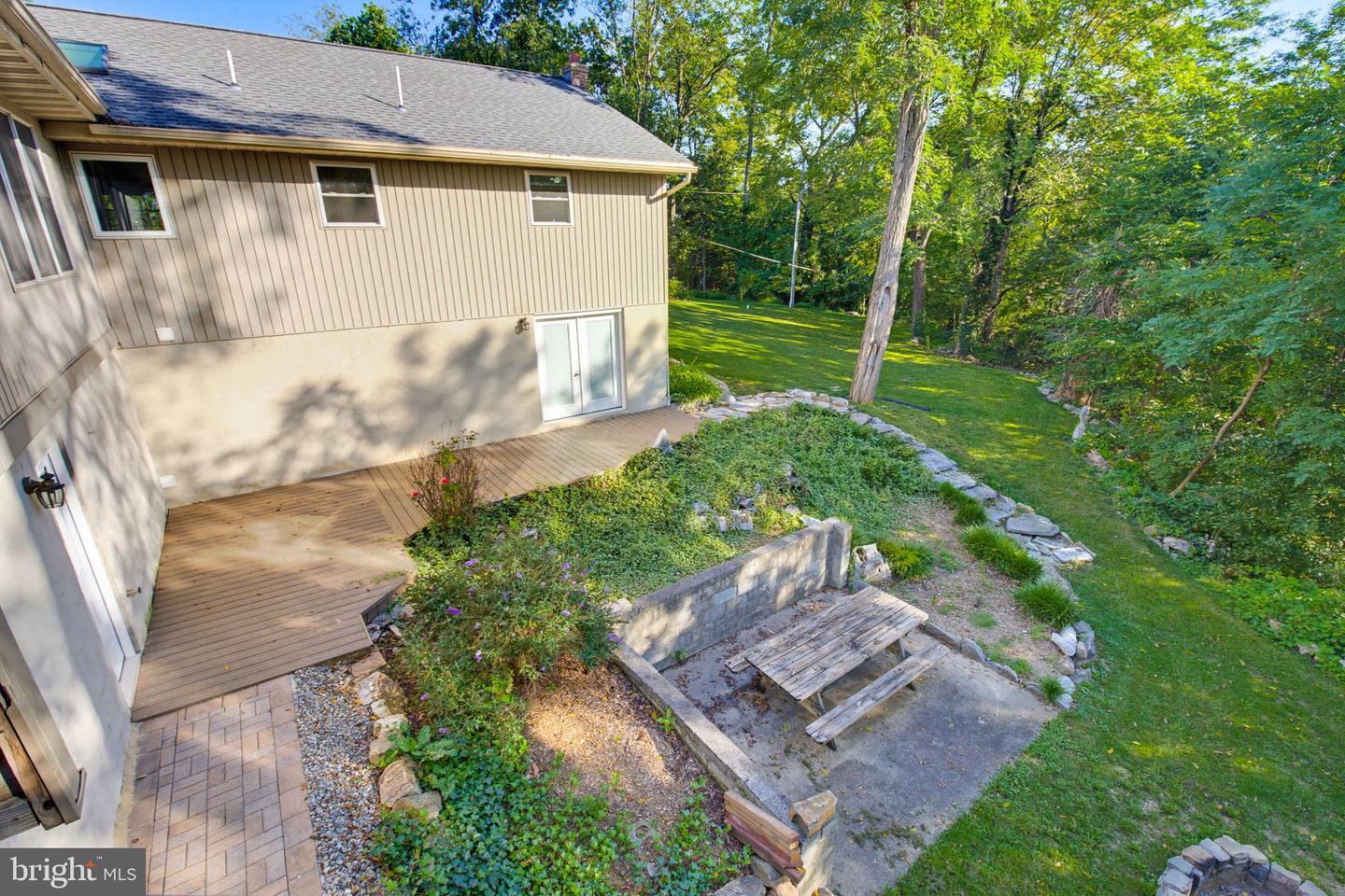 78 Parkview Dr Property Photo 53