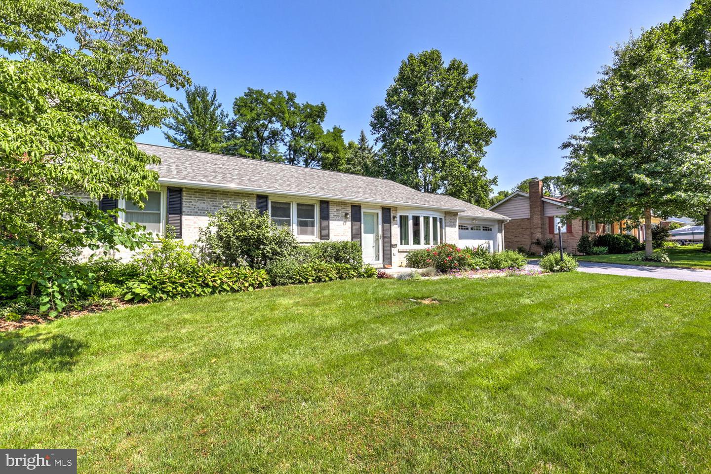 125 Bomberger Rd Property Photo 2