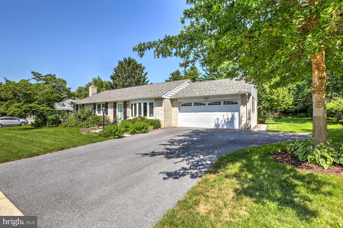 125 Bomberger Rd Property Photo 3