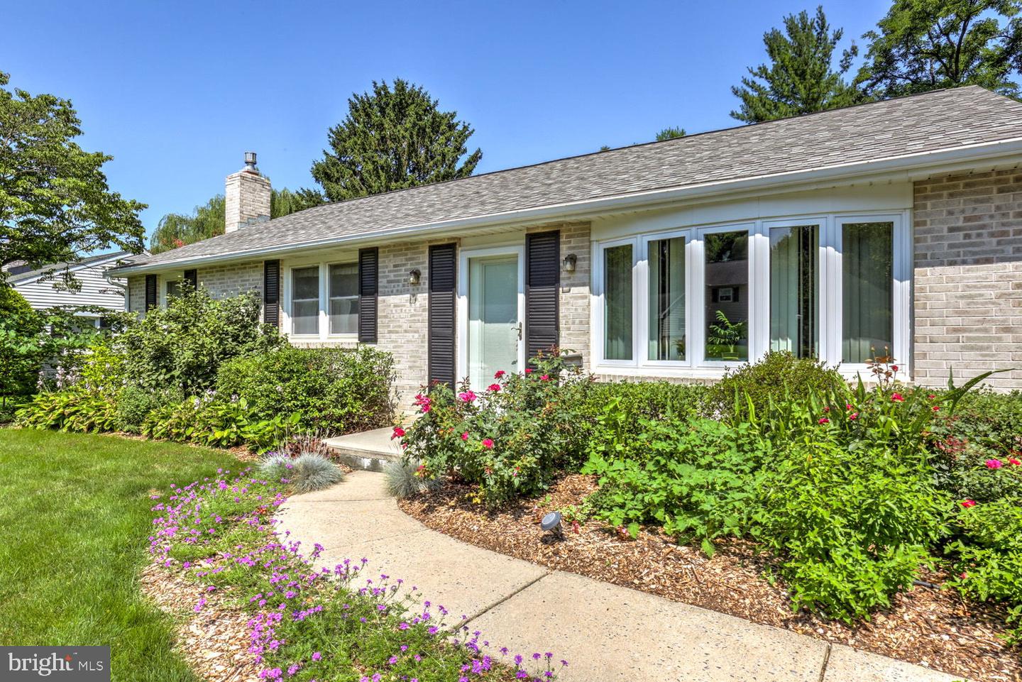 125 Bomberger Rd Property Photo 4