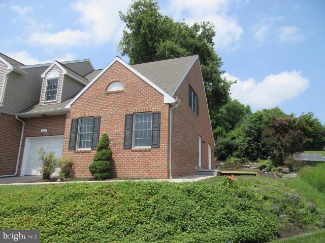 310 PENNRIDGE AVE Property Photo 1