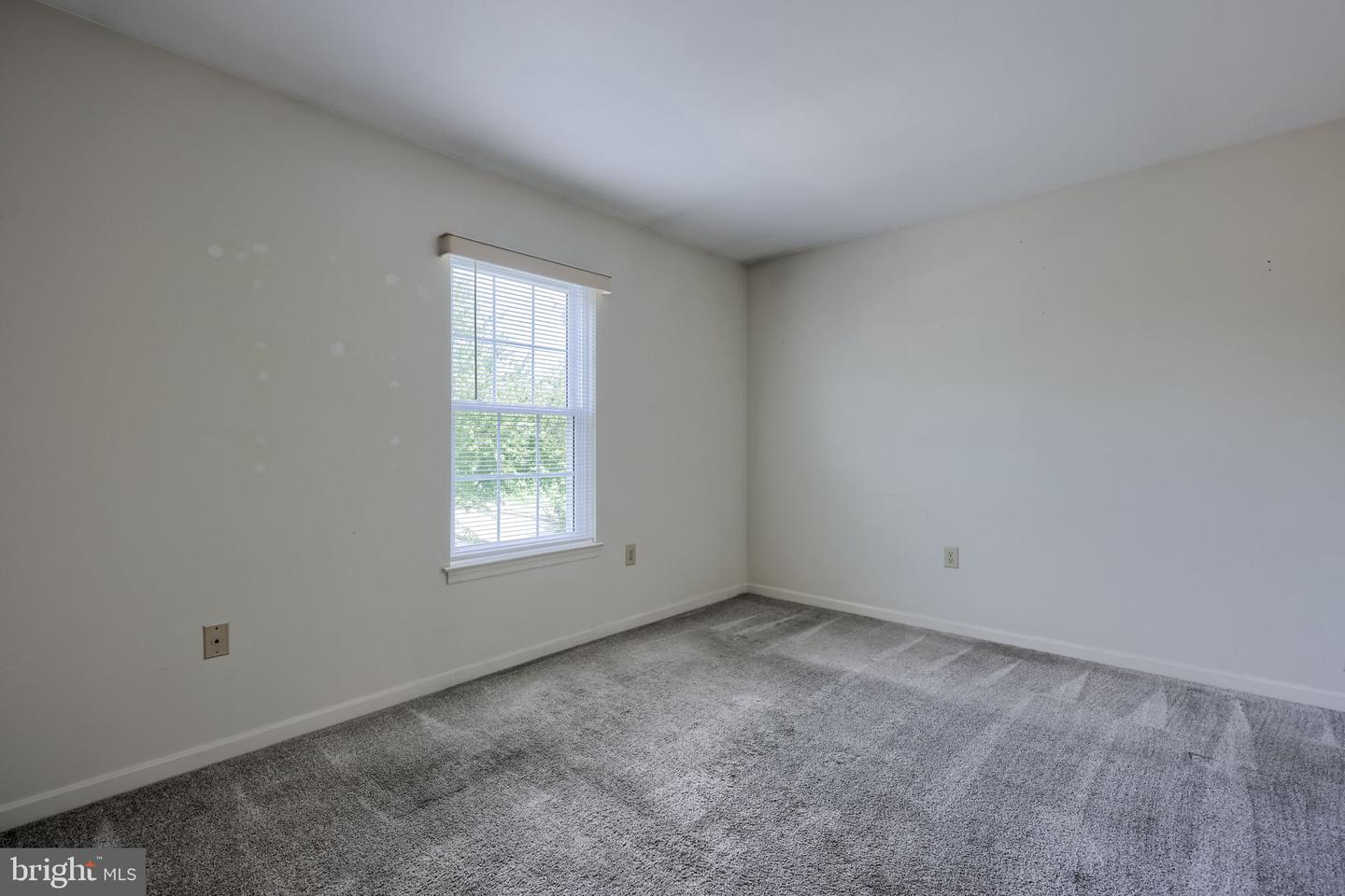 232 Greenview Dr Property Photo 27