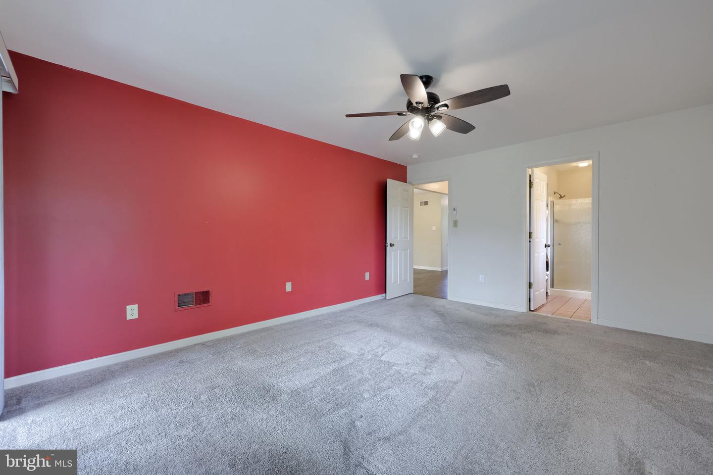 232 Greenview Dr Property Photo 38