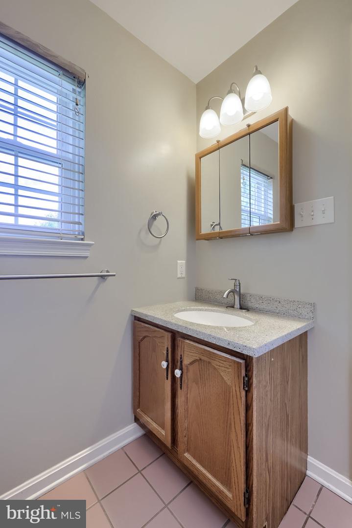 232 Greenview Dr Property Photo 42