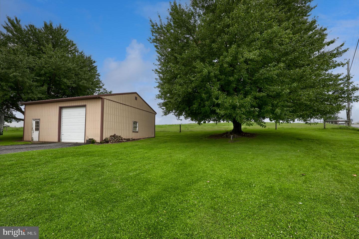 1920 Rockvale Rd Property Photo 6