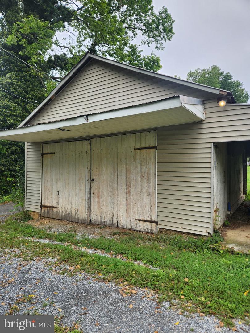 119 S River Property Photo 1