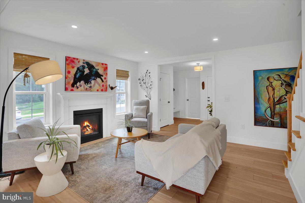 116 Meadows Bnd Property Photo 10
