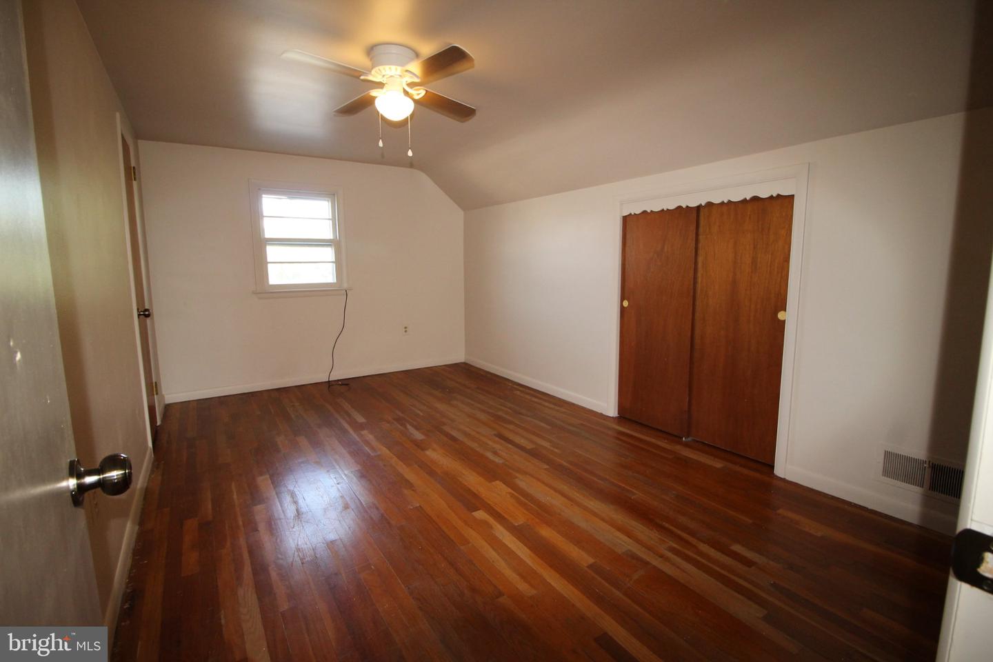 354 E Main St Property Photo 21