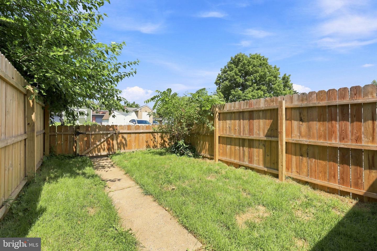 825 Union St Property Photo 34