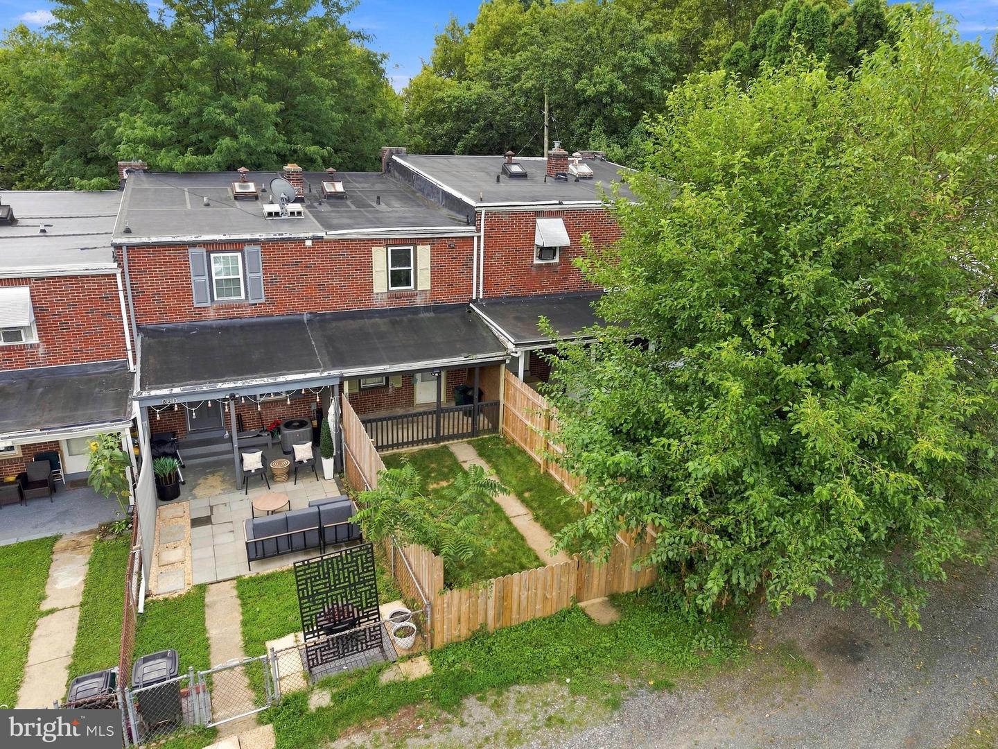 825 Union St Property Photo 40