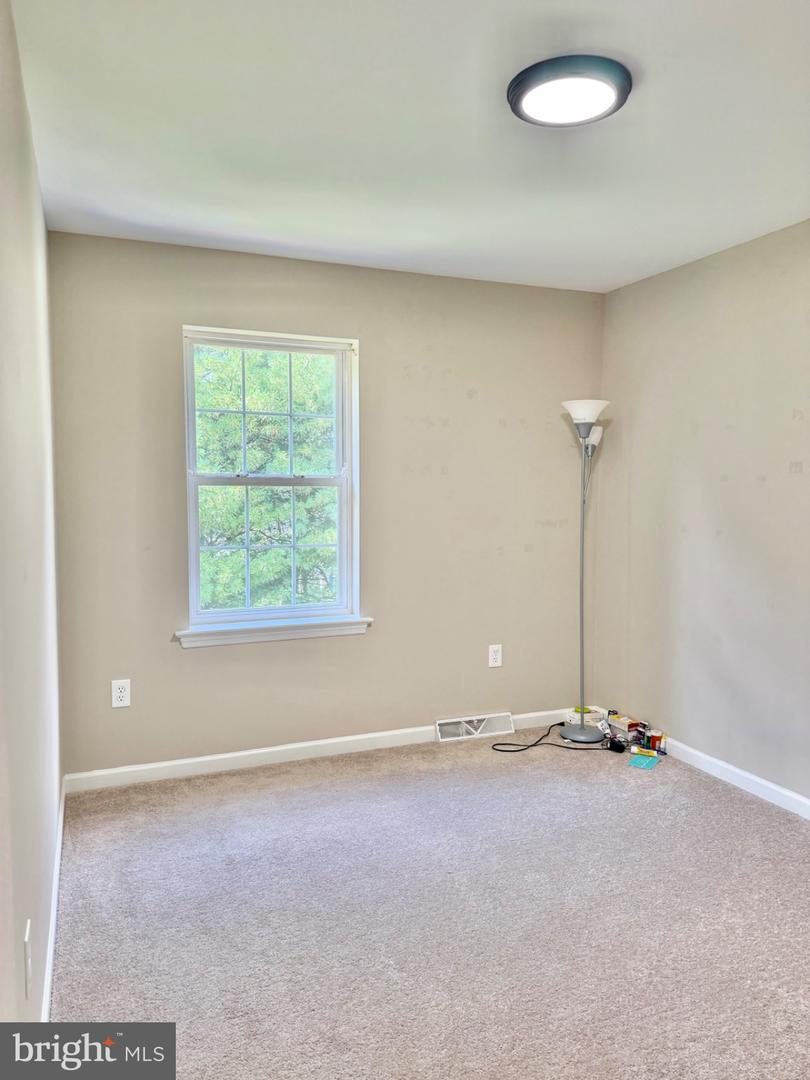572 E Wood Duck Dr Property Photo 23