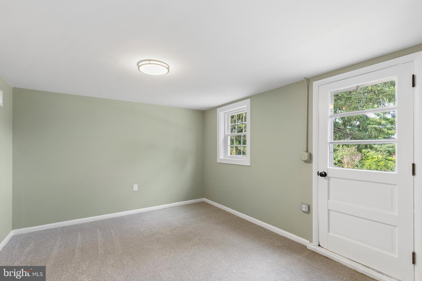 27 Fairview Dr Property Photo 44