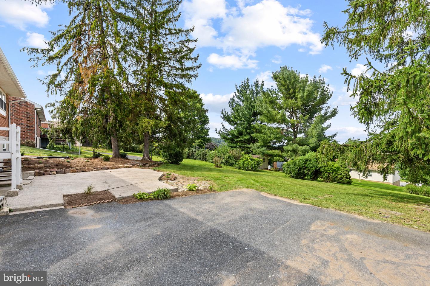 27 Fairview Dr Property Photo 56