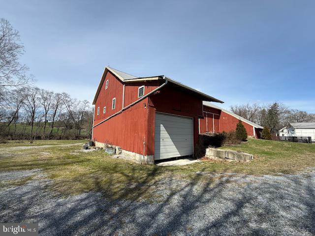 1335 Prospect Rd Property Photo 12