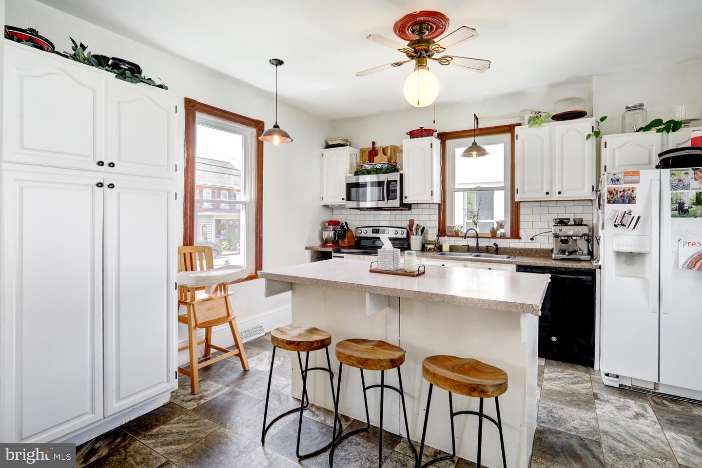 221 Brimmer Ave Property Photo 23