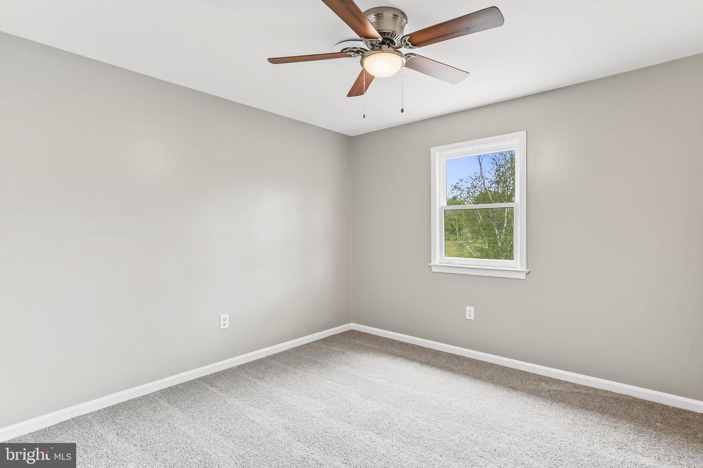 30 Buttonwood Dr Property Photo 19