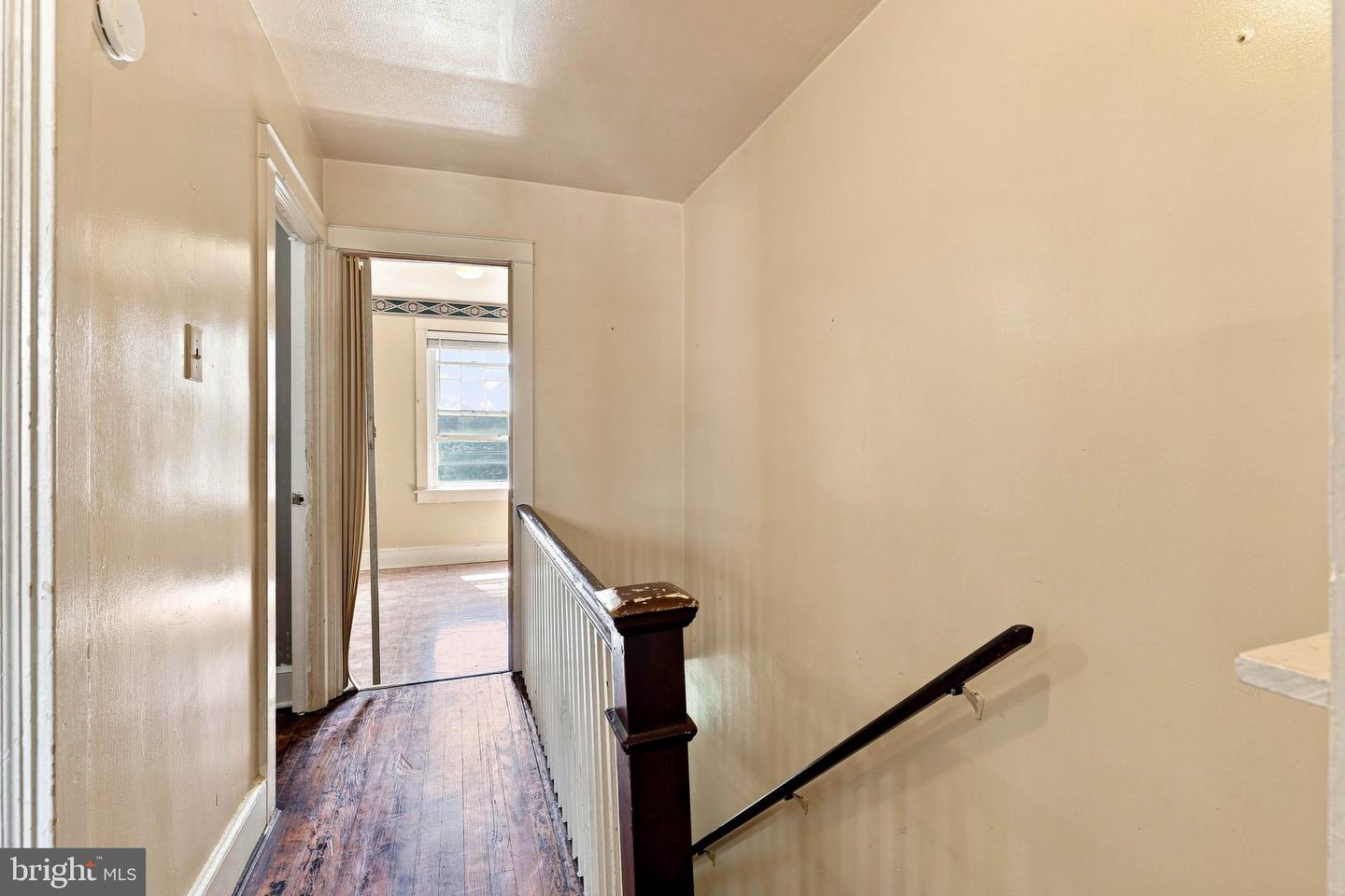 57 S Pearl St Property Photo 14