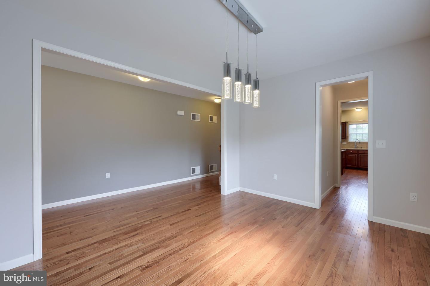 504 Brookshire Dr Property Photo 13