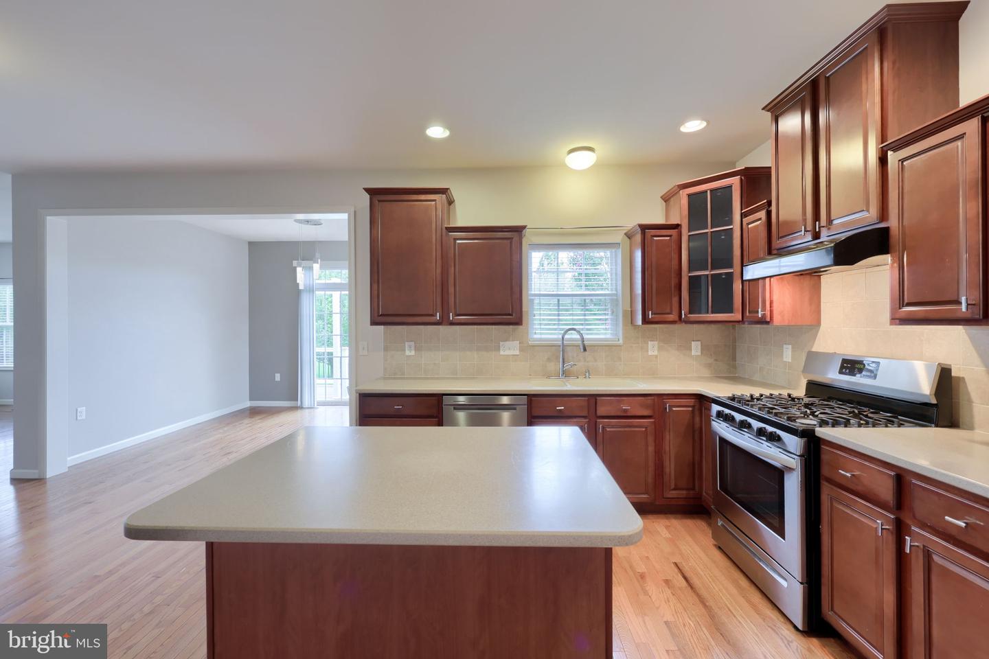 504 Brookshire Dr Property Photo 16