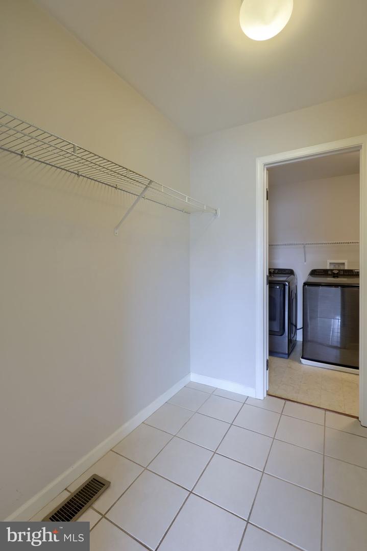 504 Brookshire Dr Property Photo 39