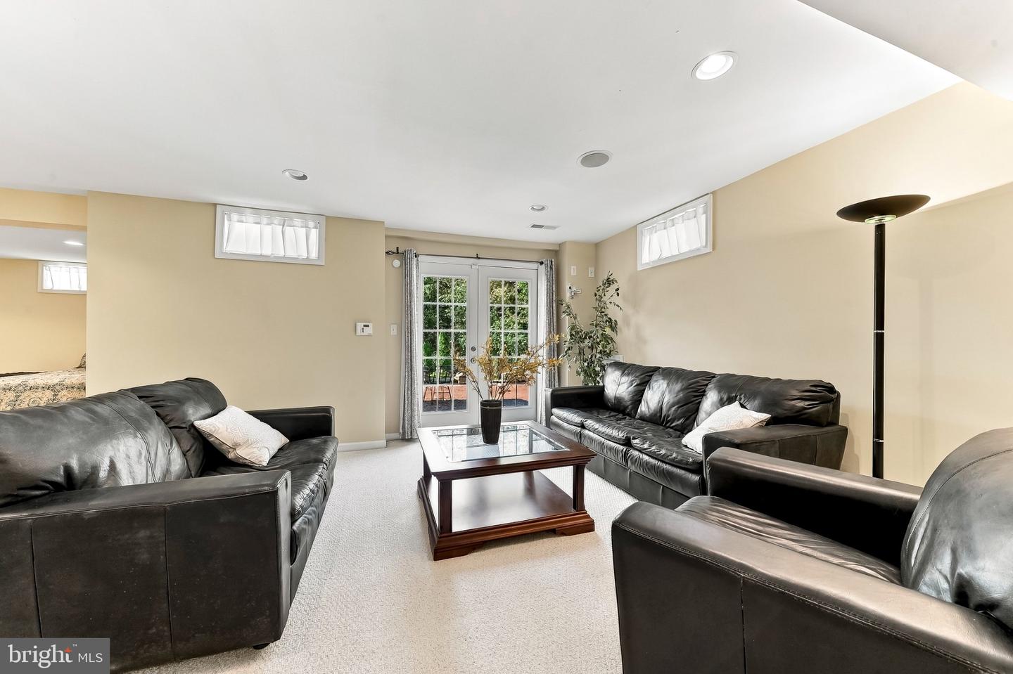 930 Hillcrest Dr Property Photo 43