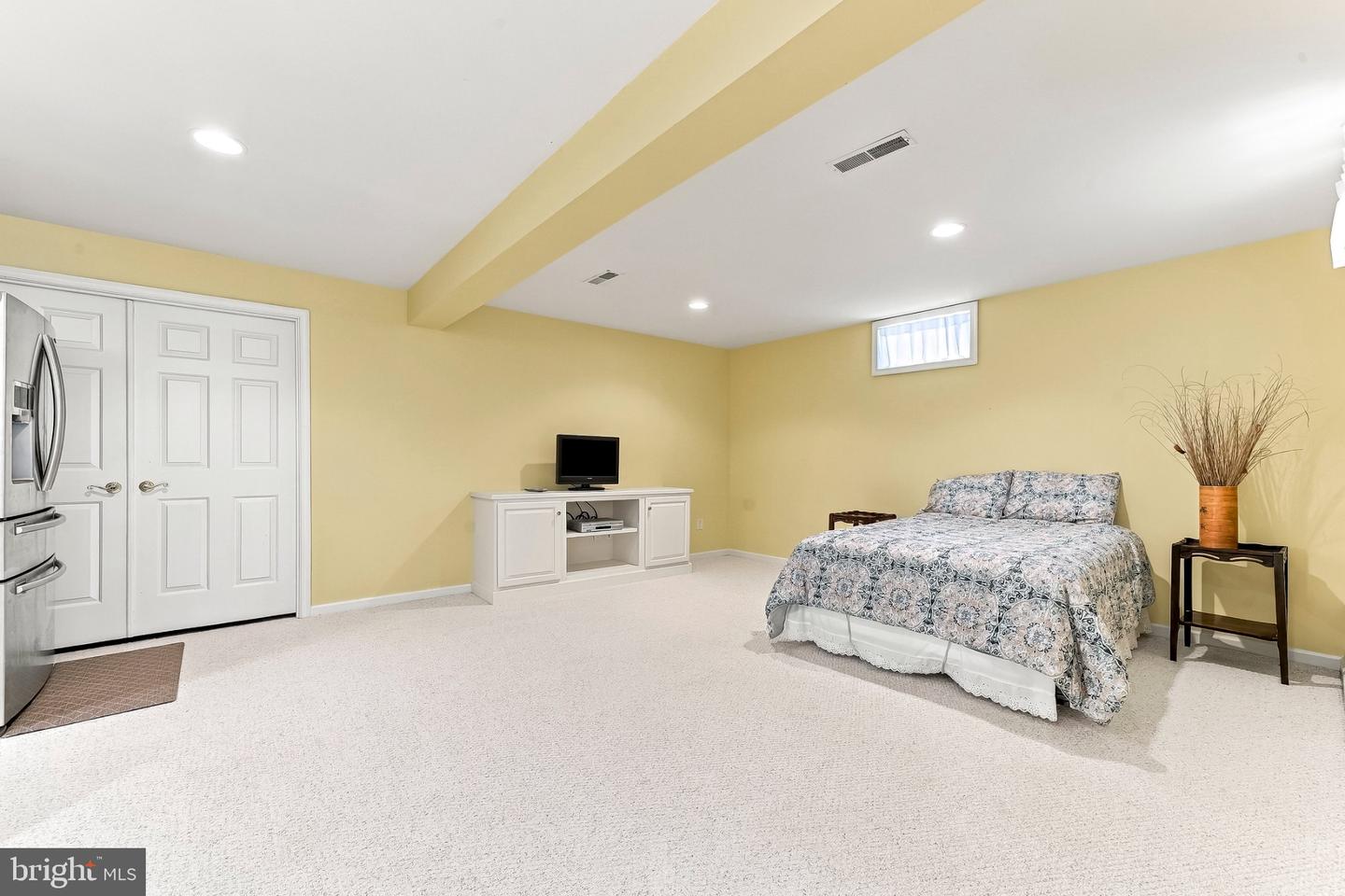 930 Hillcrest Dr Property Photo 44