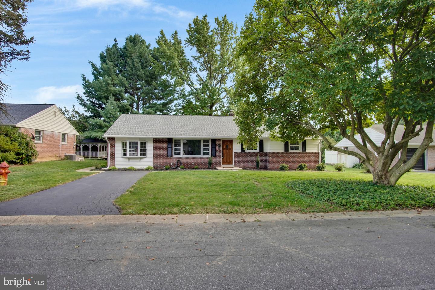 2728 Kimberly Rd Property Photo 1