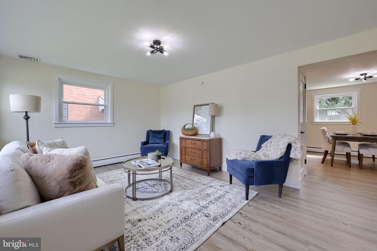 1338 Manor St Property Photo 6