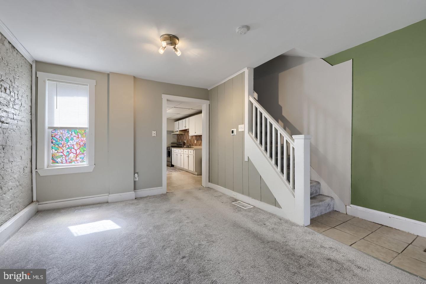 630 N Market St Property Photo 7