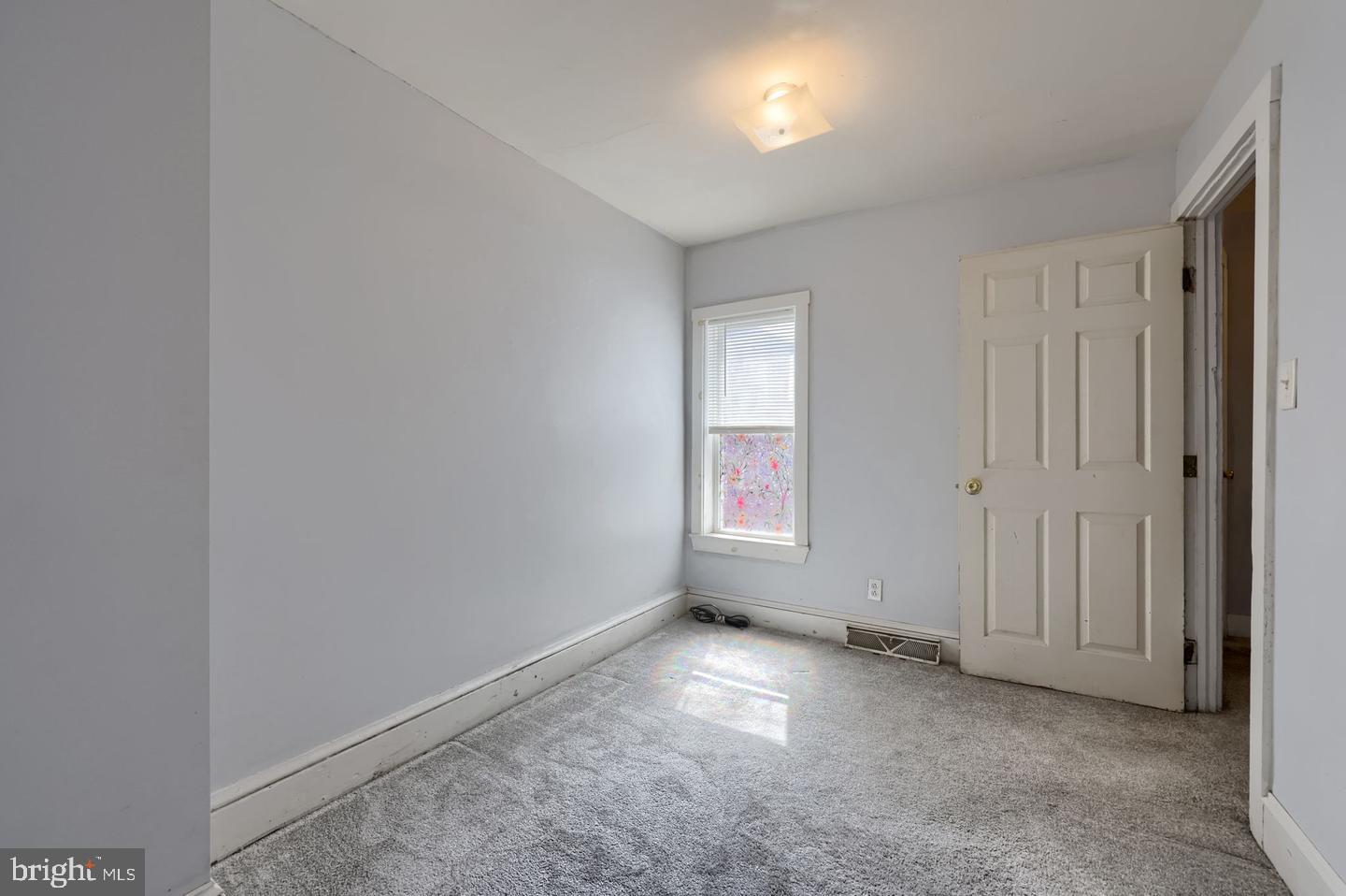 630 N Market St Property Photo 16