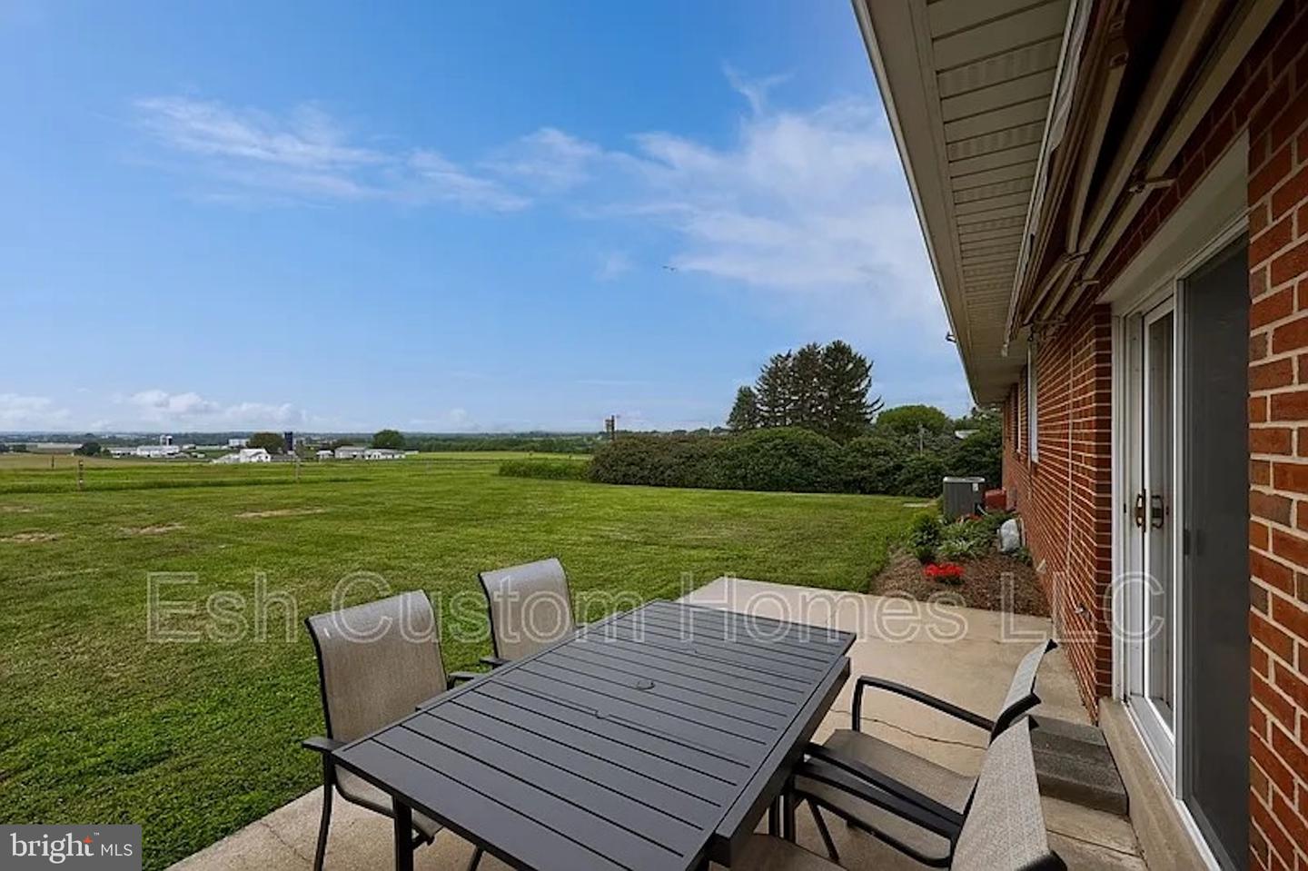 2208 Forry Rd Property Photo 10