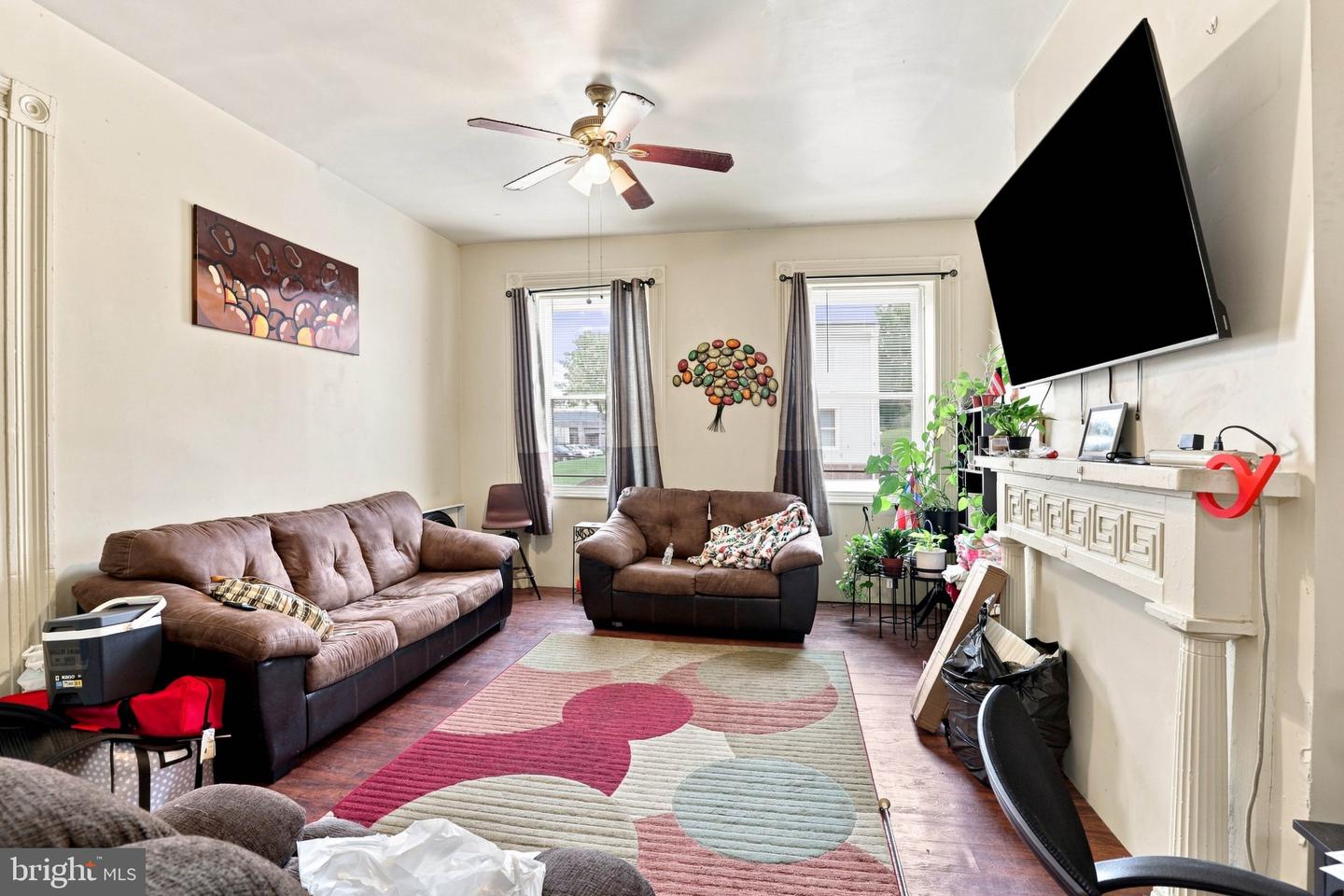 152 Walnut St Property Photo 9