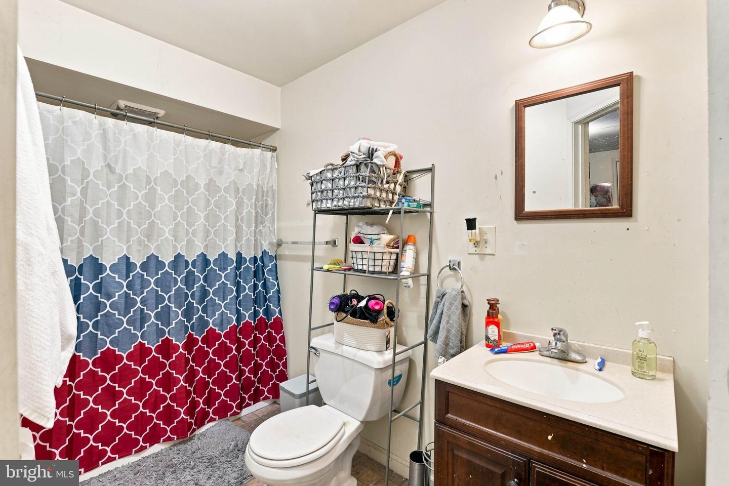 152 Walnut St Property Photo 14