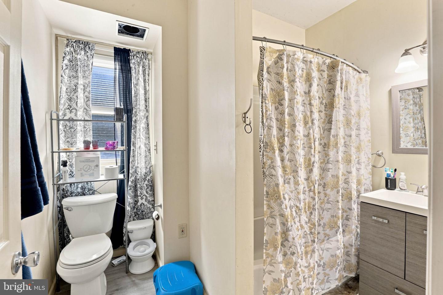 152 Walnut St Property Photo 15