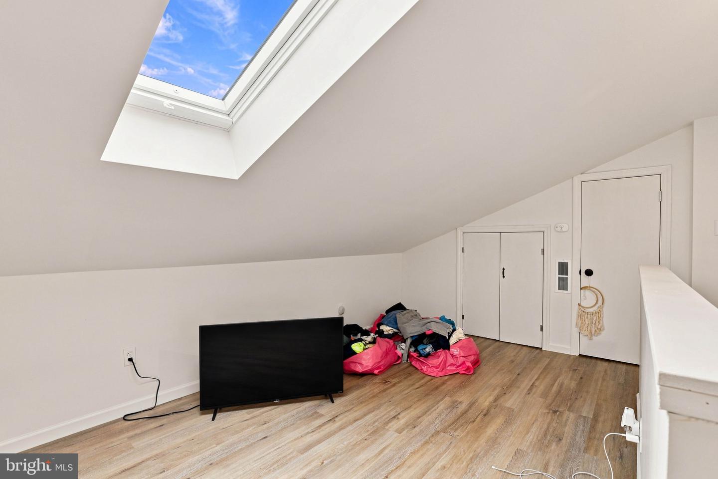 152 Walnut St Property Photo 39