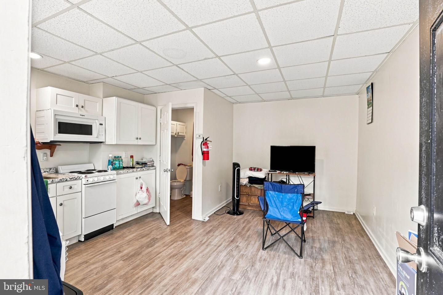 152 Walnut St Property Photo 43