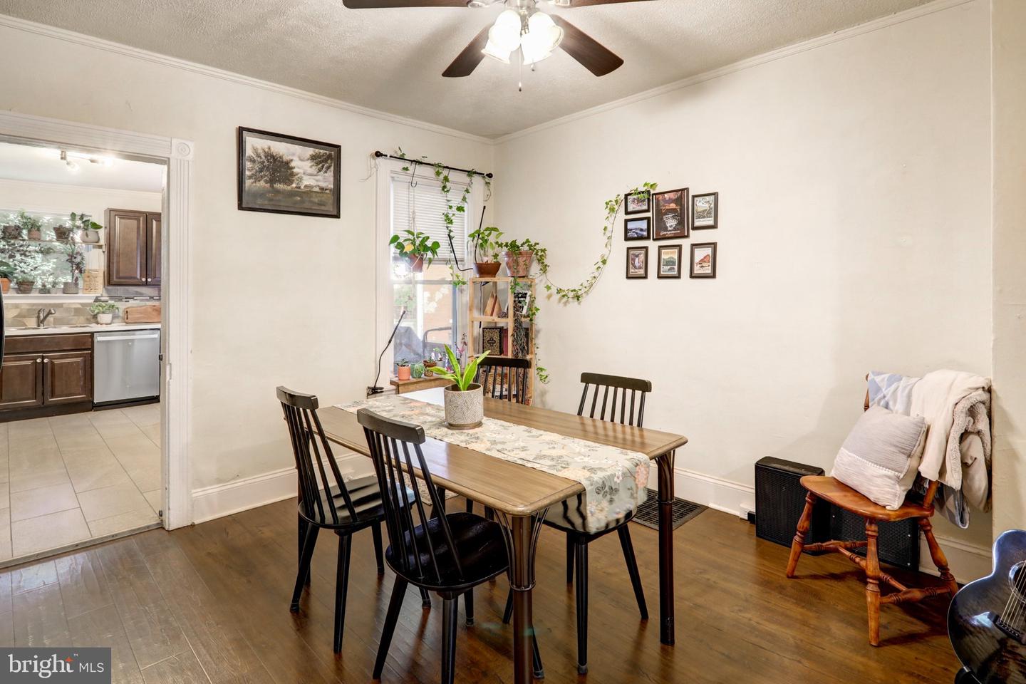 829 5th Property Photo 5