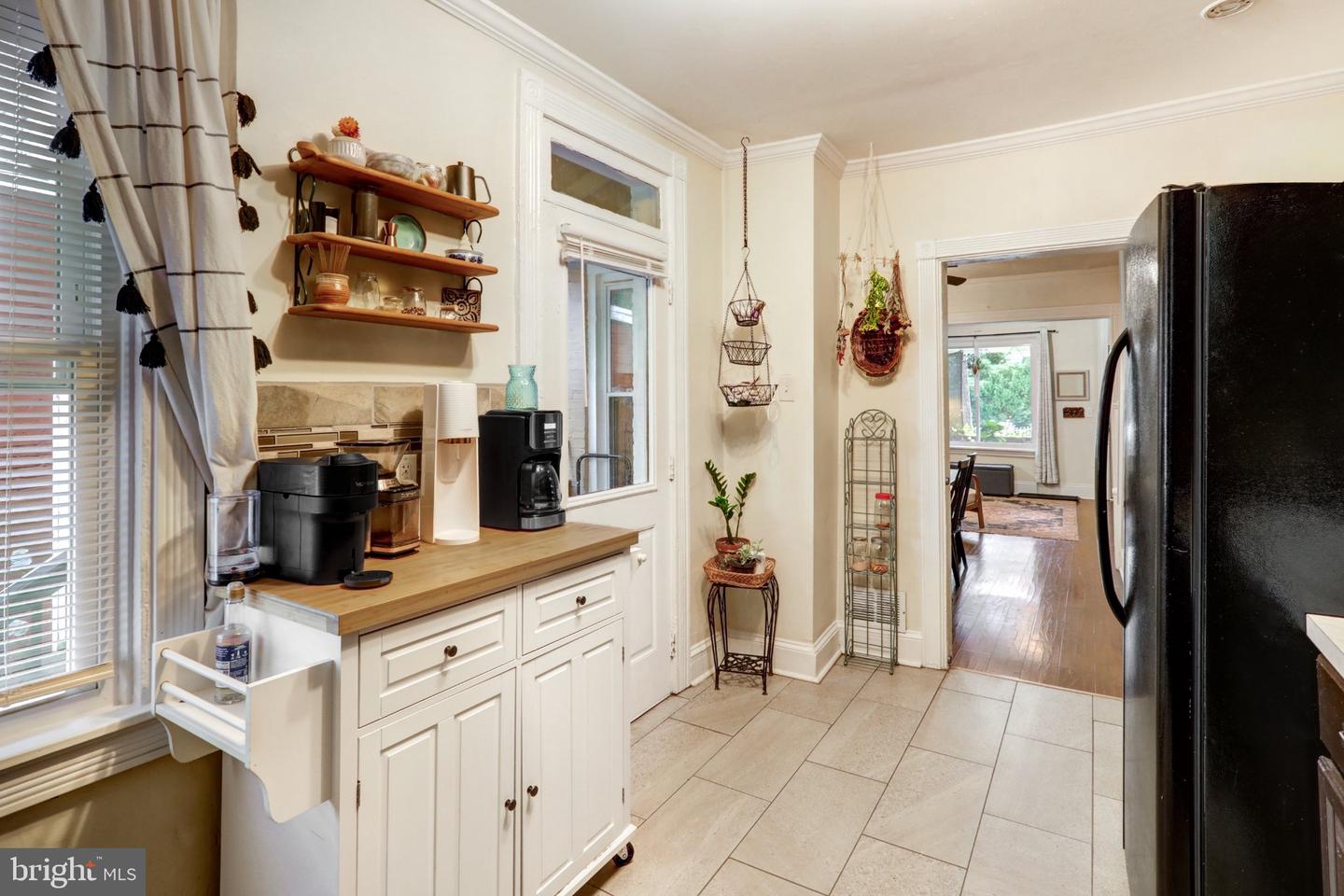 829 5th Property Photo 11