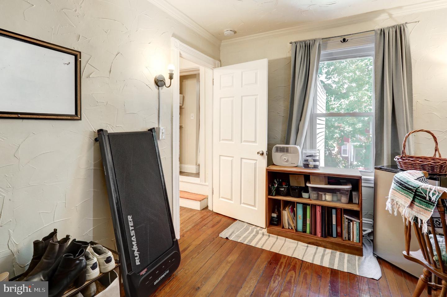 829 5th Property Photo 17