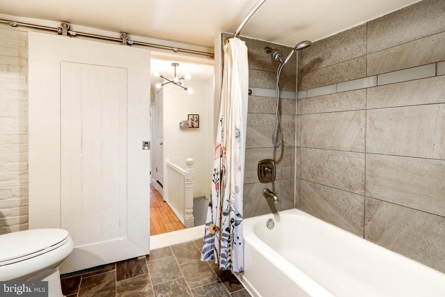 829 5th Property Photo 22
