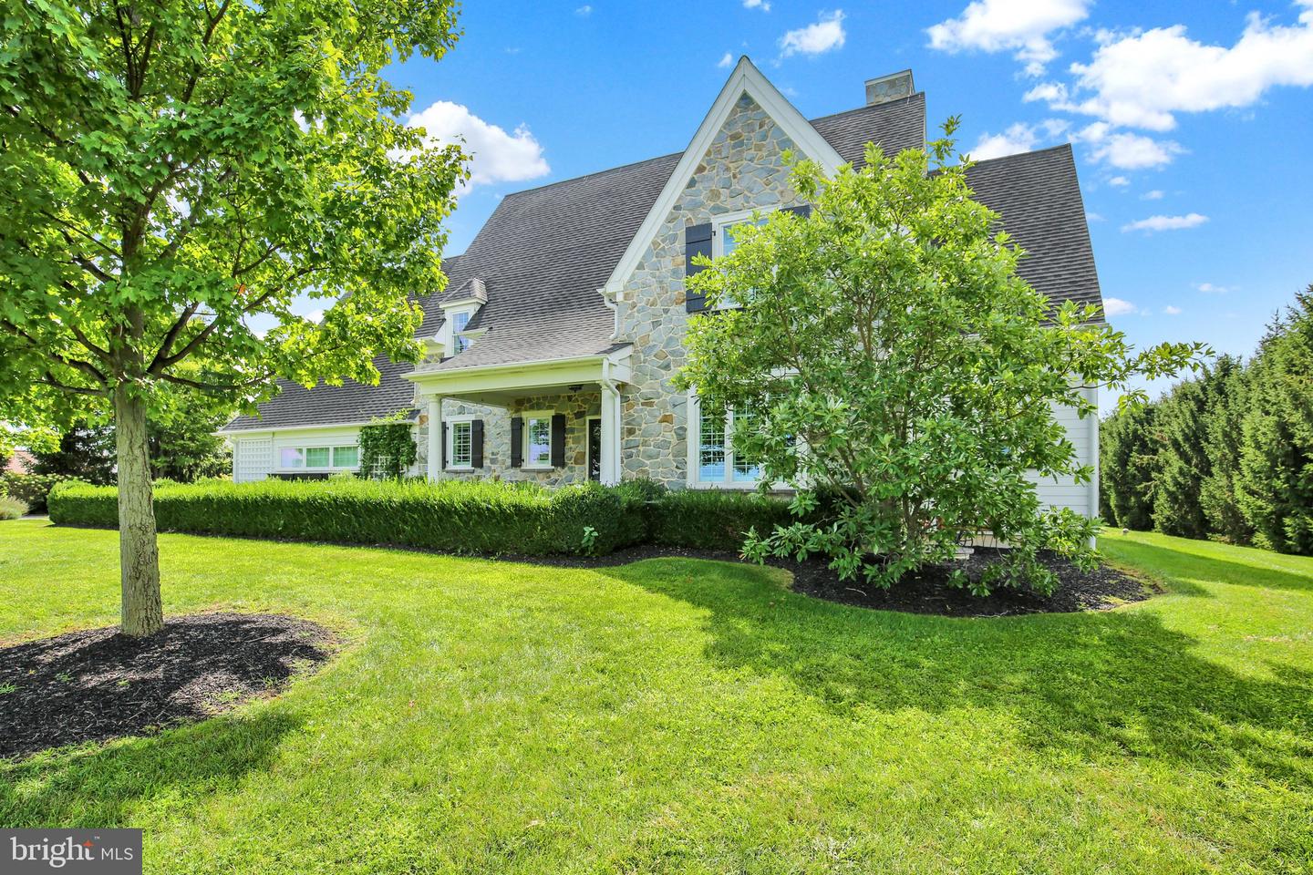 640 Snyder Rd Property Photo 1