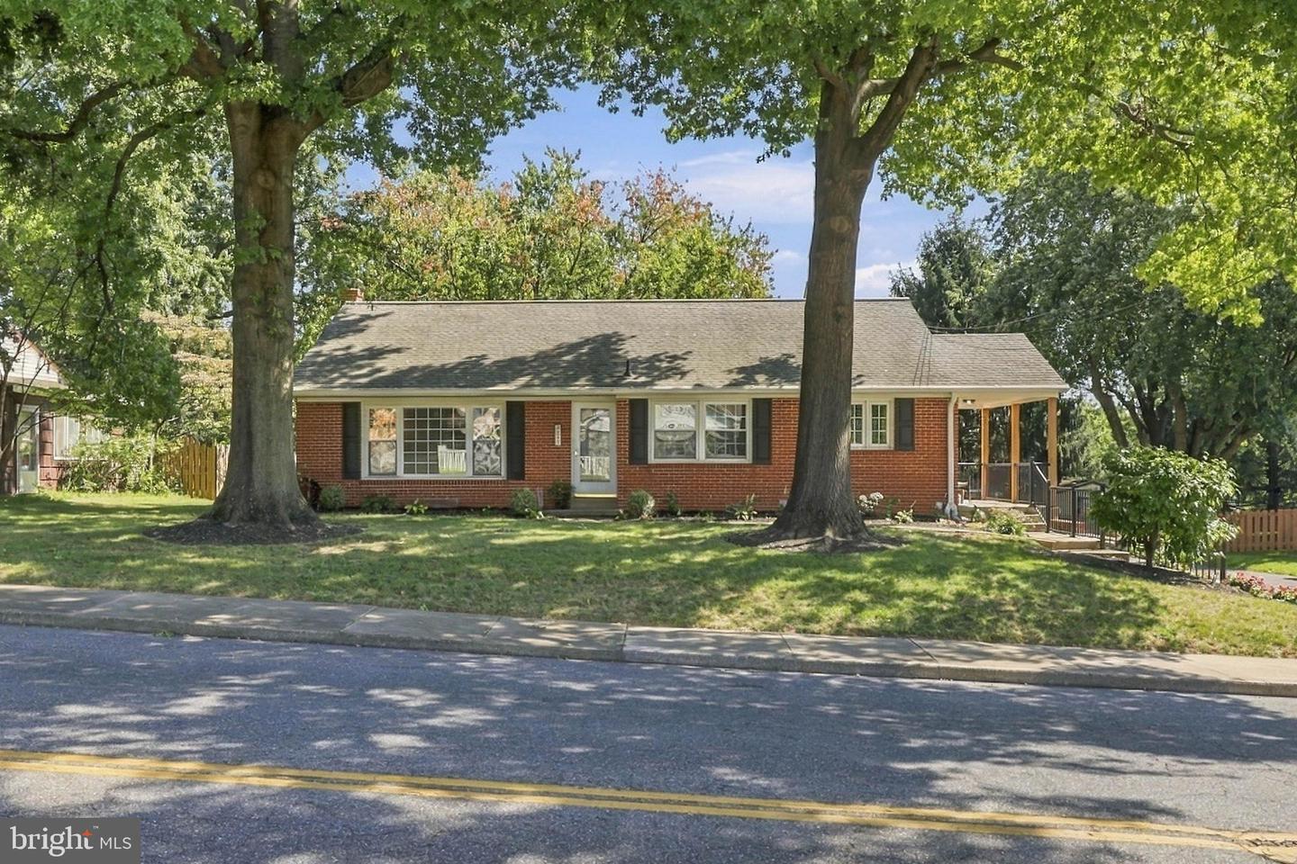 941 Pleasant View Rd Property Photo 2