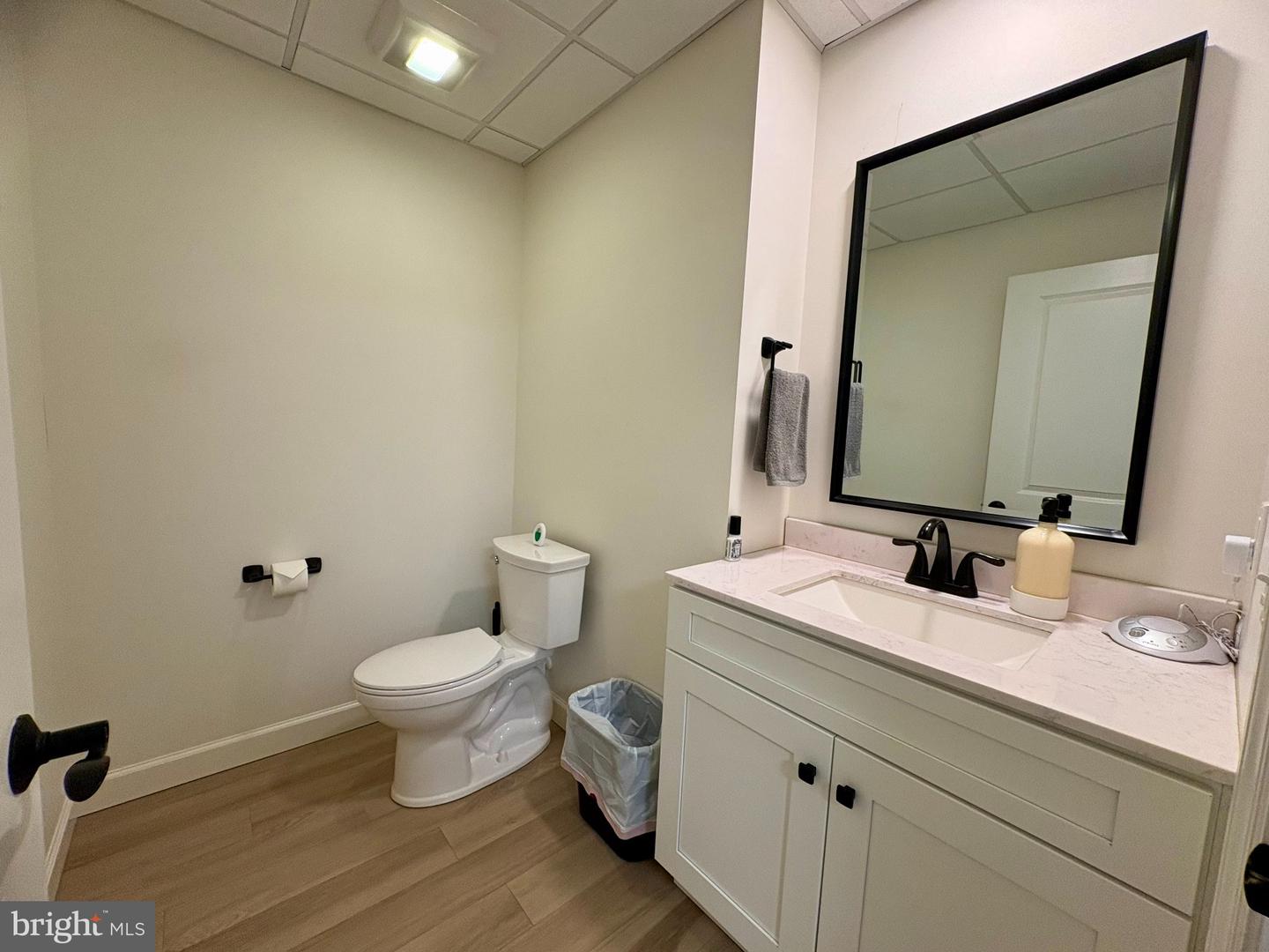 207 N Market St Property Photo 22