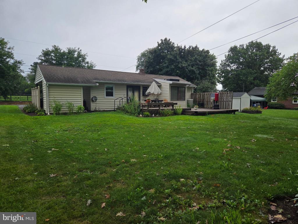 340 E Marion St Property Photo 5
