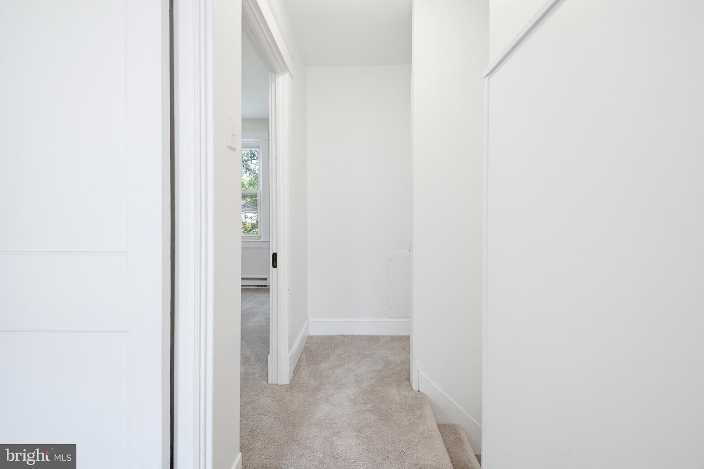 121 E New Property Photo 17