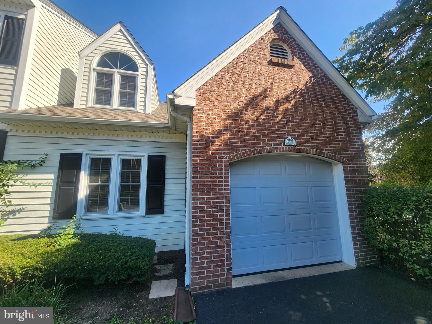 3228 Pinewyn Cir Property Photo 1