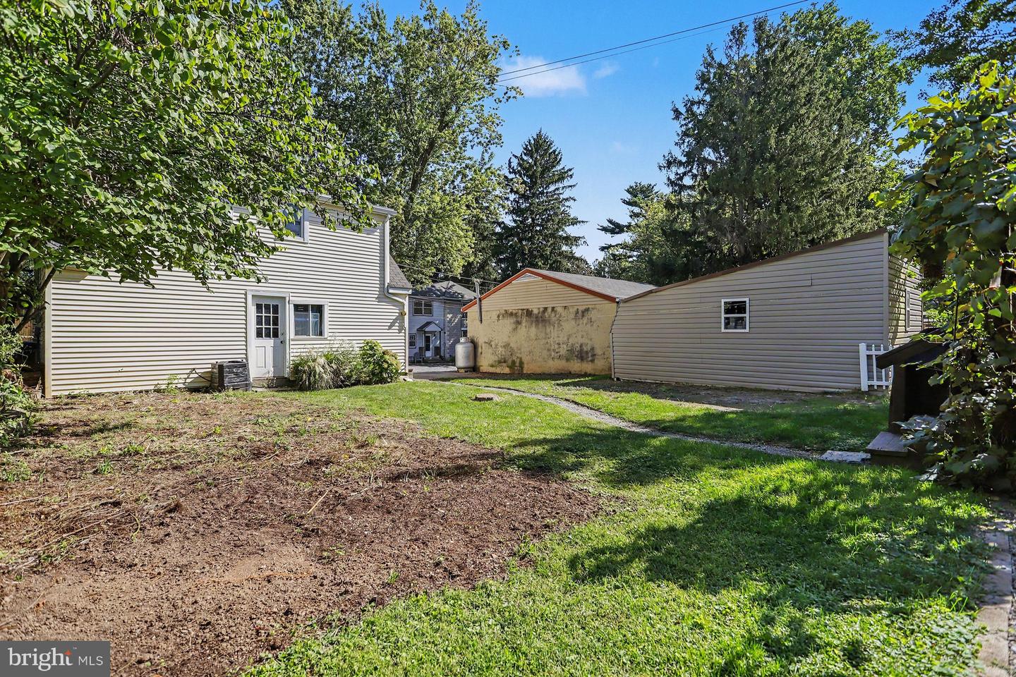 109 Leaman St Property Photo 22