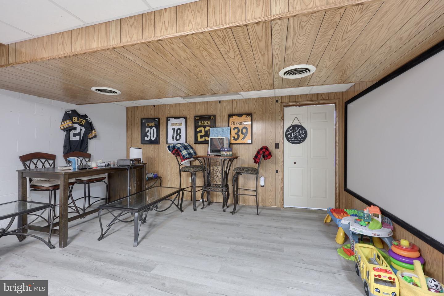 2 Brookview Dr Property Photo 27