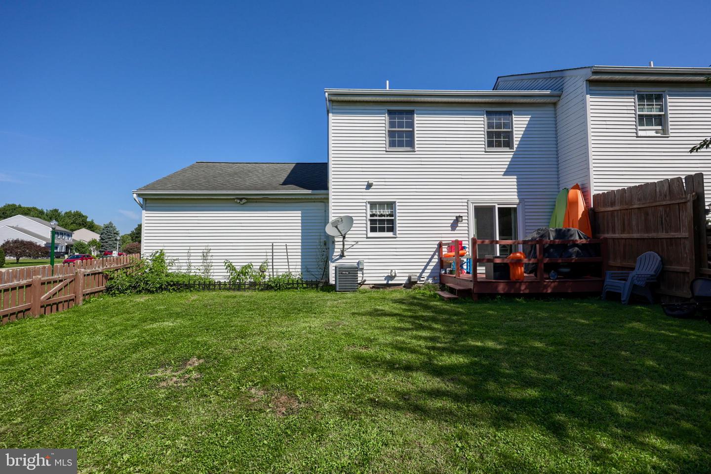 2 Brookview Dr Property Photo 32