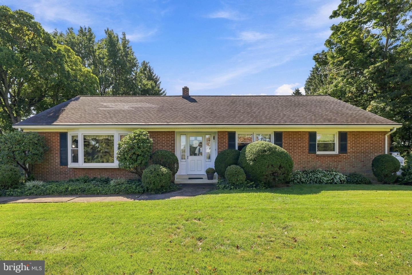 936 Letort Rd Property Photo 1